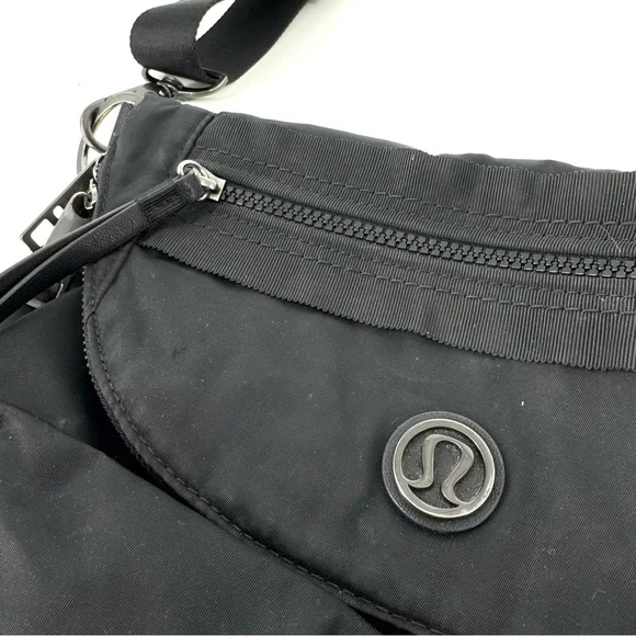 lululemon athletica Festival Crossbody Black Nylon Bag OS - Picture 3 of 10